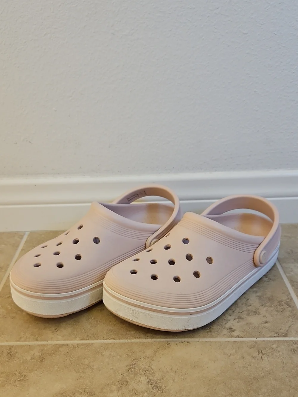 Crocs Kids Comfort Clogs in Pale Pink